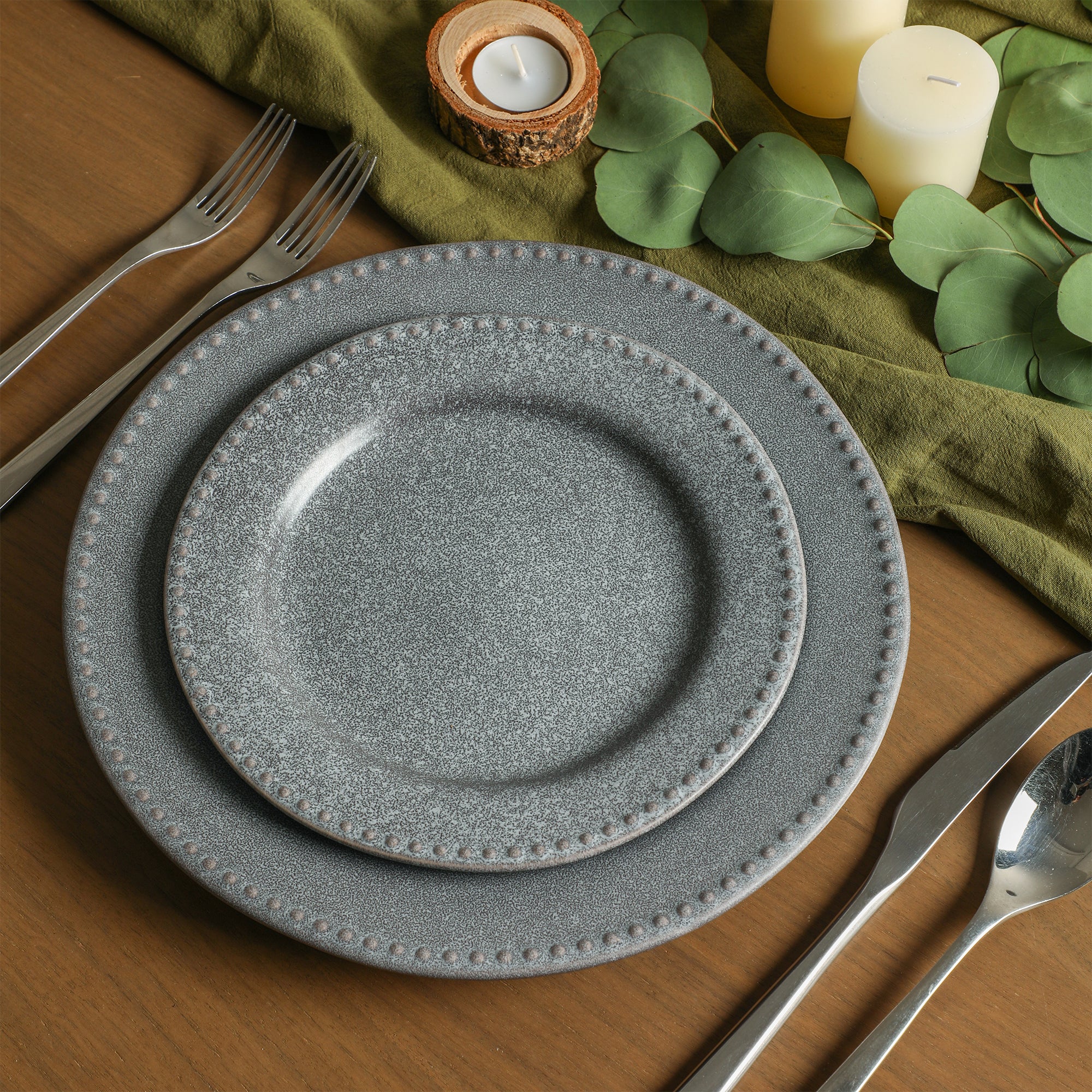 monxra stoneware salad plate set grey monxra stoneware salad plate set grey